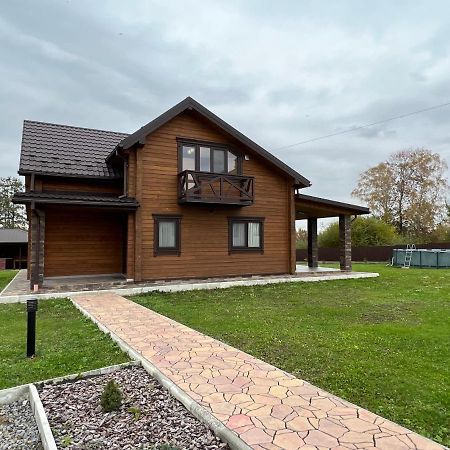 Villa Family House Truskavets Modrychi Luaran gambar